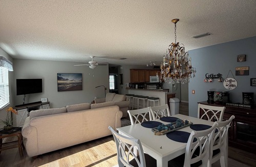 Mallory Square Villa | Sumter landing Mallory Square