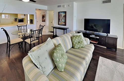 Mid Island Condo | Sun Caper 805 | Oceanfront Condo - Balcony, Pool + Beach Access