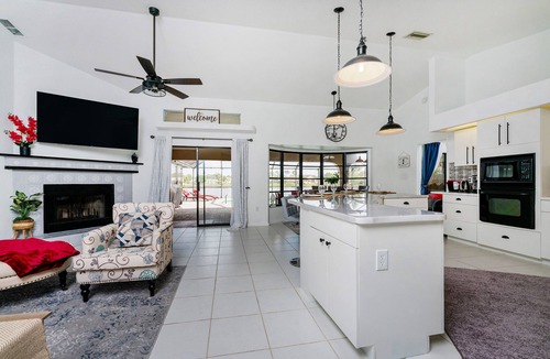 Port Charlotte Villa | Sun-Drenched Waterfront Escape Private Pool & Prime Location