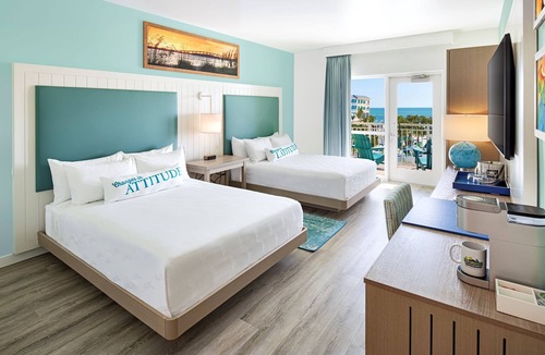 Fort Myers Beach Resort | Sun-Kissed Beach Resort w/Spectacular Sunset Views - 3 Units