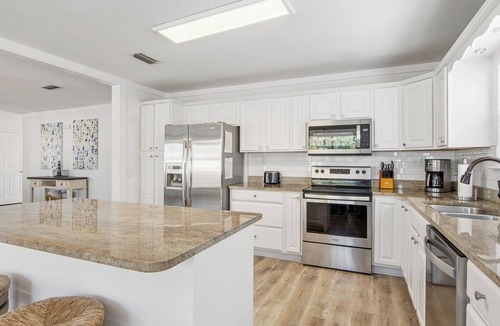 Hollywood Beach House | Sun, Sand & Summer Fun Awaits - Private Pool, 2 blocks from beach!