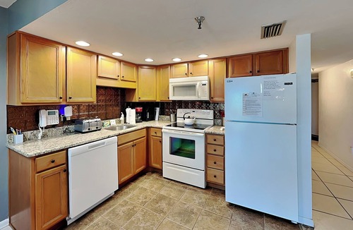 Daytona Beach Shores Condo | Sunglow Resort 305 by Distinctive Beach Rentals