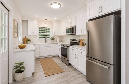 Lakeland House | Sunlit Ranch Escape | Open + Airy + Private