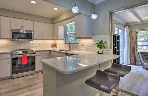 Alta Vista House | Sunny Serenity – Near Town & Beach 🌴😎