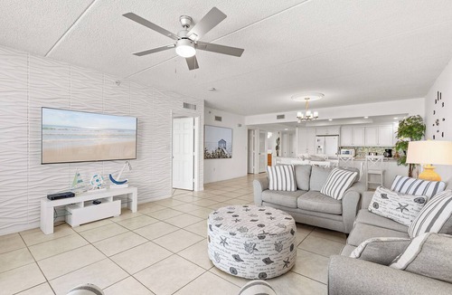 Bethune Beach Condo | Sunrise and Sunset Oceanfront Views from Fifth-Floor, Updated Condo