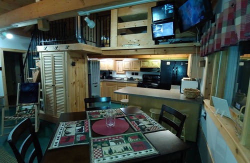 Richfield Springs Cabin | Sunrise Lodge at Mt. Waiontha: An Outdoor Experience