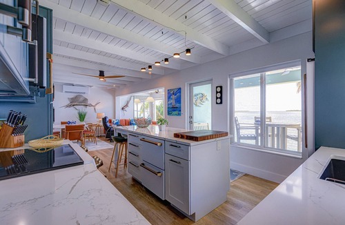 Summerland Key House | Sunset Serenity – Open Water Paradise | Dockage, Sunset Views, Dog Friendly & Minutes to Key West