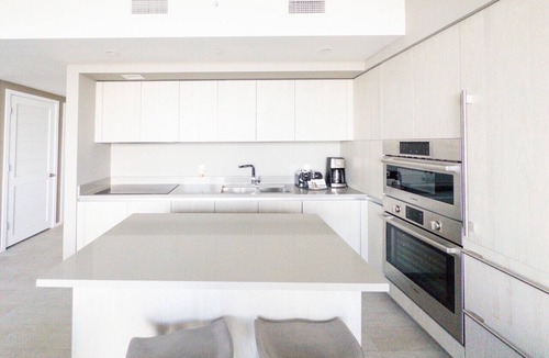 Hollywood South Central Beach Condo | SUNSET VIEWS|BEACH ACCESS|AMAZING AMENITIES