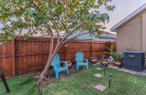 Lakeview Village House | Sunshine Oasis, 4Bed/2Bath W/Private Heated Pool
