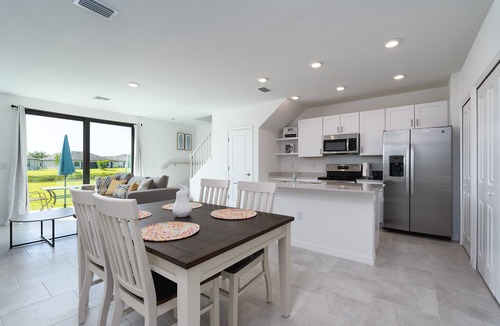 River Hall House | Sunshine State of Mind!
