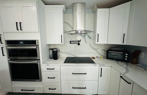 Fort Myers Beach House | Sunshine, Sunsets and Sand - Just 3 minutes away!