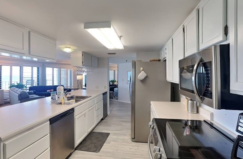 Fort Walton Beach Condo | Surf Dweller #501 - Beachfront Condo w/Gulf views, Pool Access