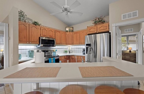 Bell House | Suwannee House & Bungalow