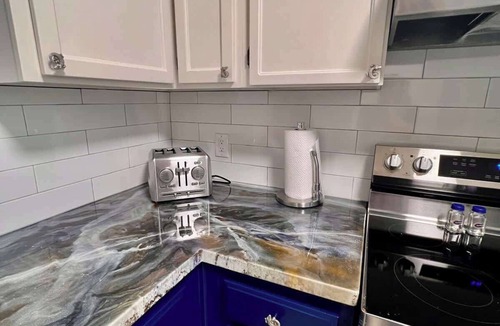 Gainesville House | Swamp Terrace- CLOSE to the University of Florida