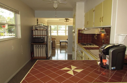 Disston Heights House | Sweet Quiet House Close to Everything!
