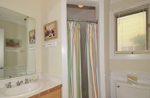 Seaside Cottage | Take Five- Cottage 3BR: Seaside FL! Complementary Beach Cruisers included!