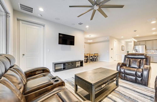 Valrico House | Tampa Area Home w/Private Pool, Pets Welcome!