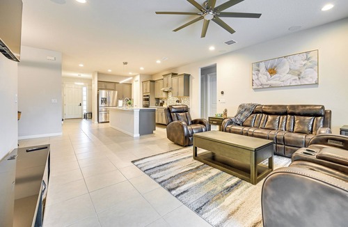 Valrico House | Tampa Area Home w/Private Pool, Pets Welcome!