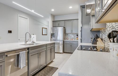 Valrico House | Tampa Area Home w/Private Pool, Pets Welcome!
