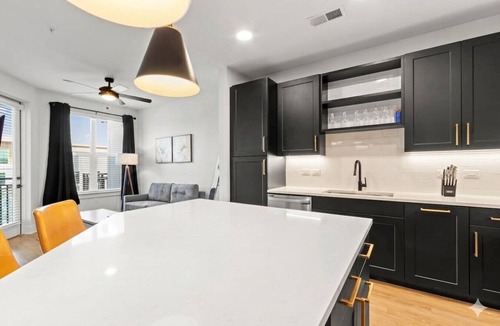 North Hyde Park Apartment | Tampa Getaway | Cozy 1 Bedroom | Midtown Tampa