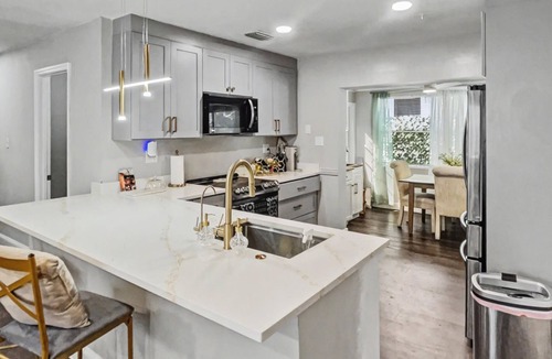 Old Seminole Heights House | Tampa Getaway Near Downtown, Games and Workspace