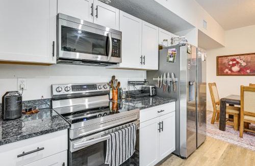 Lutz House | Tampa North Aero Park Townhome: Near Downtown!