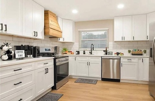 Old Seminole Heights House | Tampa Retreat with Heated Pool & Mini Golf