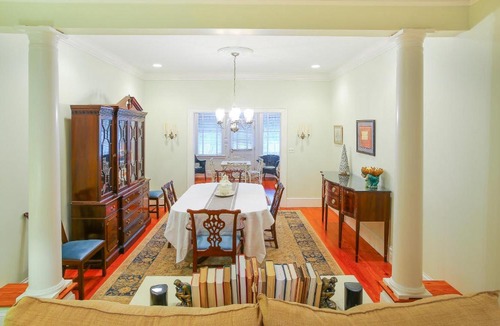 Historic Downtown Savannah Apartment | Tattnall Manor by Lucky Savannah