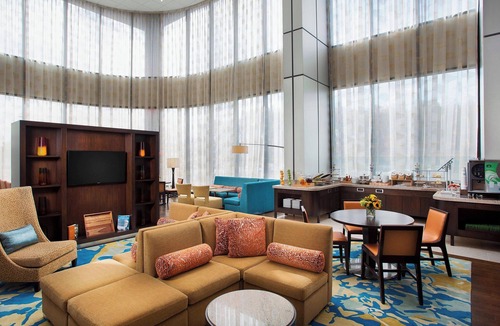 Teaneck Hotel | Teaneck Marriott at Glenpointe