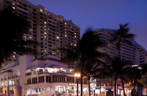 Central Beach Resort | Thanksgiving at Marriott's BeachPlace Towers in Fort Lauderdale, Nov 25-Dec 2 !