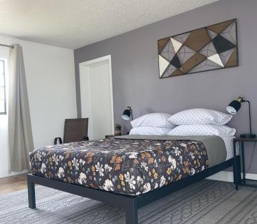 Rockledge Hotel | The Bonsai