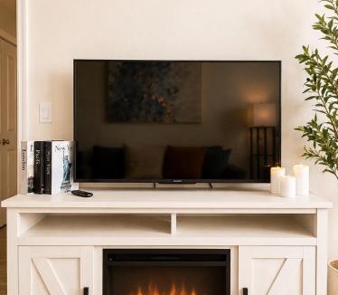 Fort Myers River District Apartment | The Caloosa Retreat
