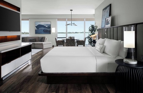 Rocky Point Hotel | The Current Hotel, Autograph Collection