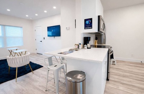 East Daytona Apartment | The Daytona Triple (Epic Stay)