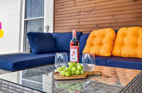 Featherock House | The Flamingo*4bed*pool*jacuzzi*foosball
