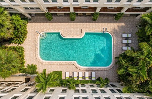 Palm Beach - West Palm Beach Apartment | The Flamingo Flat | Steps to Beach + Heated Pool