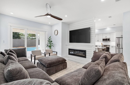 Gulfview Heights House | The Grand 30A - Luxury Home in 30A Suitable for Beach Retreats & Large Groups