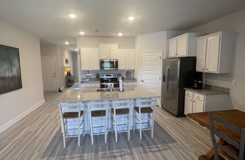 Port St. Joe House | The Heron Beach House in Windmark/Mexico Beach, 2 Pools & 5 min walk to Beach.