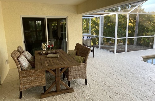 Pine Island Center House | The Island House on Pine Island with heat-pump heated most privacy pool