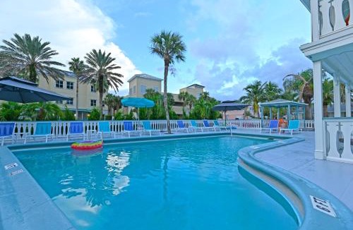 Central Beach Hotel | The Islander Inn