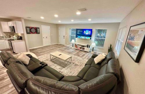 Tropic House | The Launchpad at Mosswood near Beach