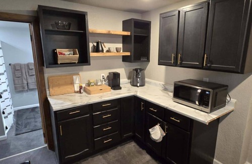 Harrison House | The Lodge at Tiny Excursion Cabins