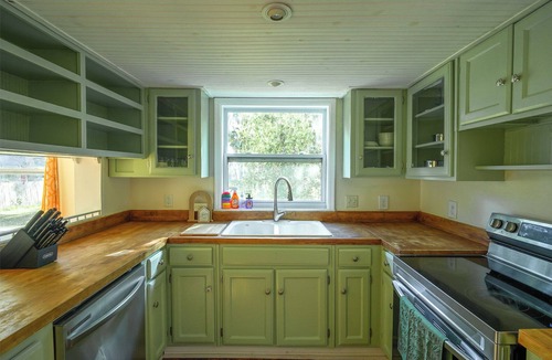 Country Club Estates House | The Marsh House