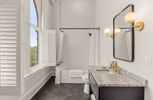 Valdosta Hotel | The McKey