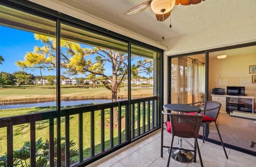 The Meadows Condo | THE MEADOWS/WILLOW LINKS 2-bedroom/2 bathrooms condo