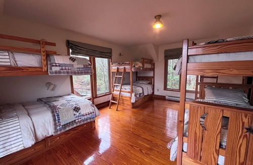 Springfield Cabin | The Mill House - a charming 2-bedroom guest house on 1200 acre tree farm estate