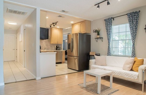 Sarasota House | The Natural Retreat near to Siesta Key & Downtown Sarasota