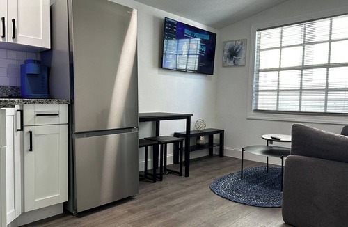 Tampa Heights Apartment | The Nook - Studio By Armature Works and Riverwalk