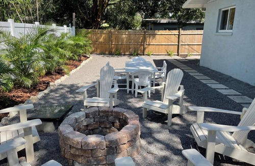 Sarasota Villa | The Olive Turtle - Comfort near Downtown Sarasota and Siesta Key Beach