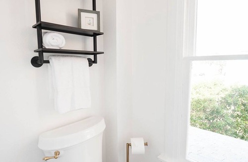 Cocoa Bed & Breakfast | The Parrish Grove Inn